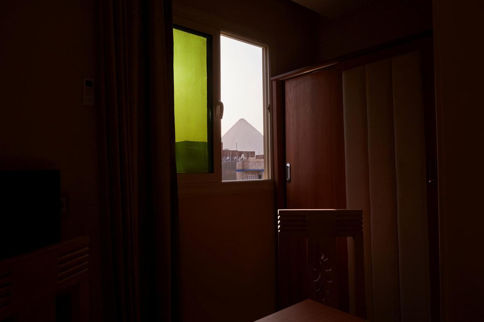 Grand Pyramid View Hotel Kafret el-Gabal Kültér fotó