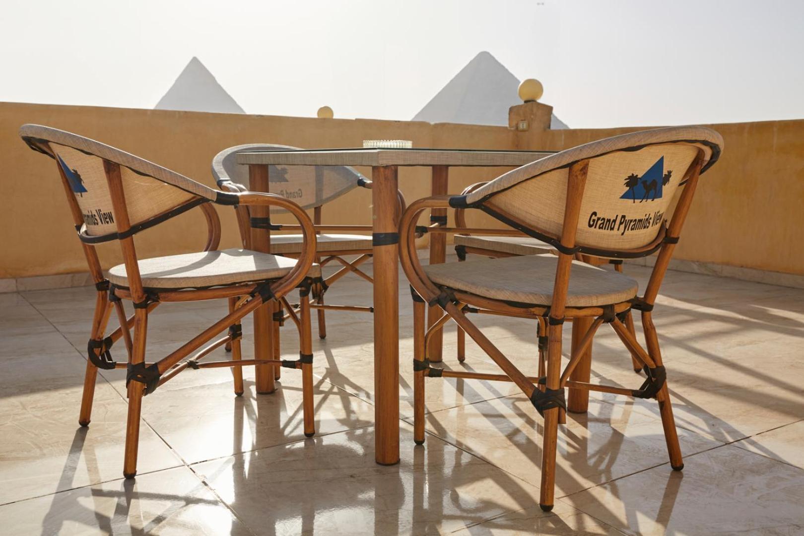 Grand Pyramid View Hotel Kafret el-Gabal Kültér fotó