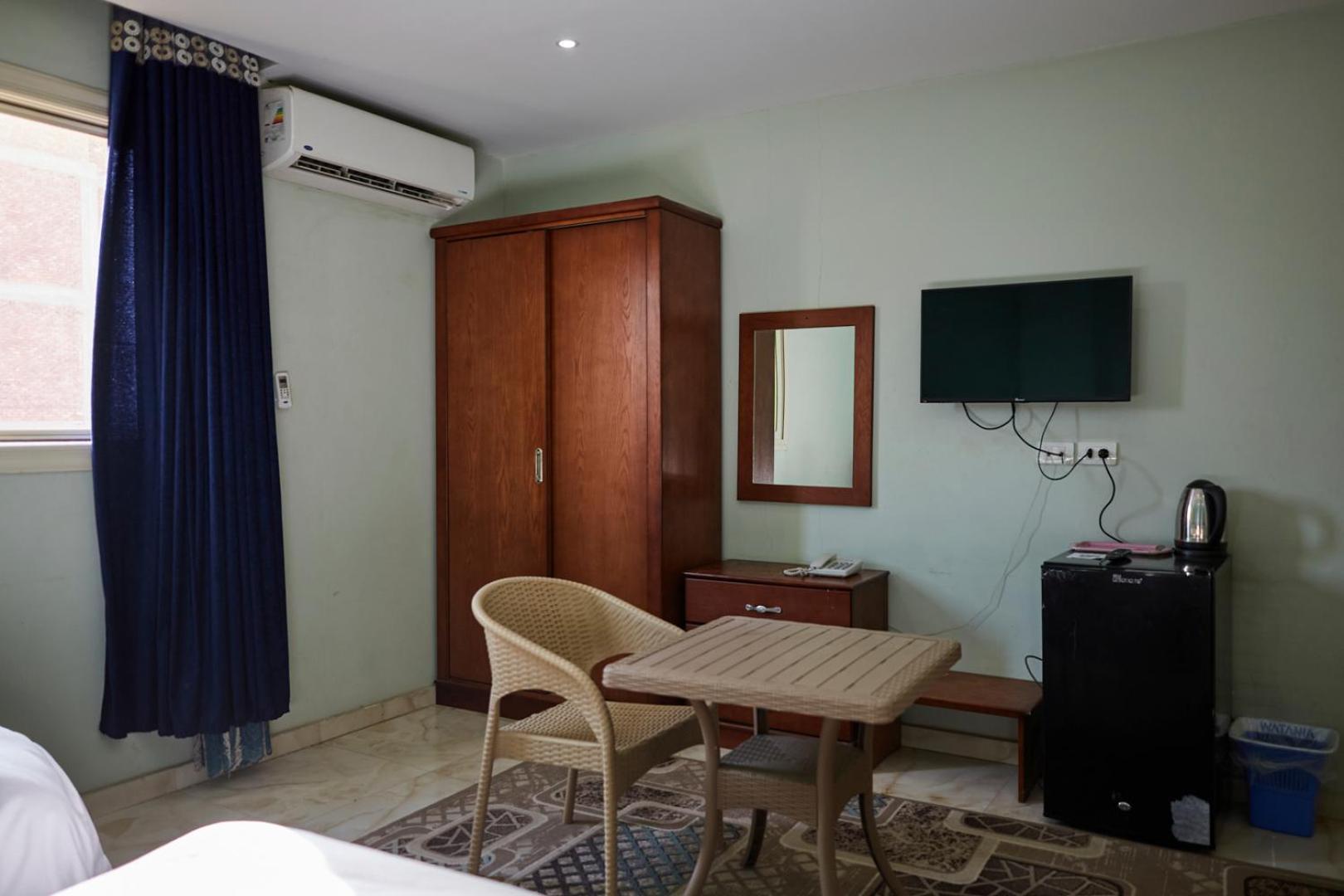 Grand Pyramid View Hotel Kafret el-Gabal Kültér fotó