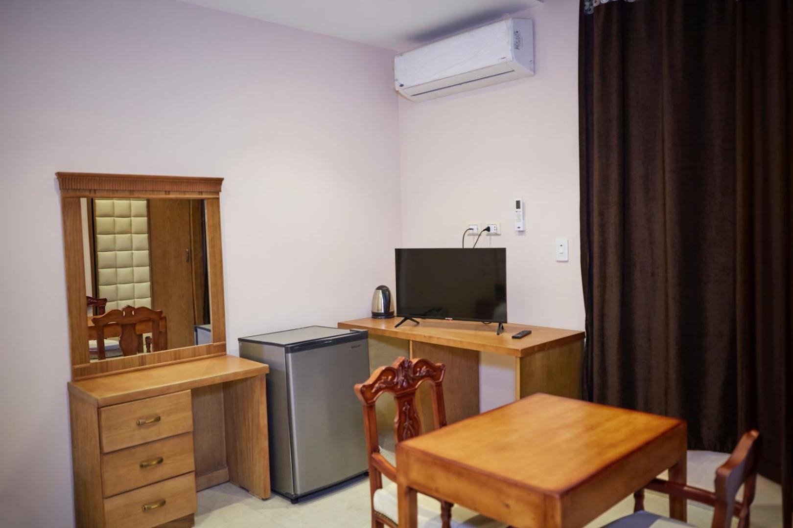 Grand Pyramid View Hotel Kafret el-Gabal Kültér fotó