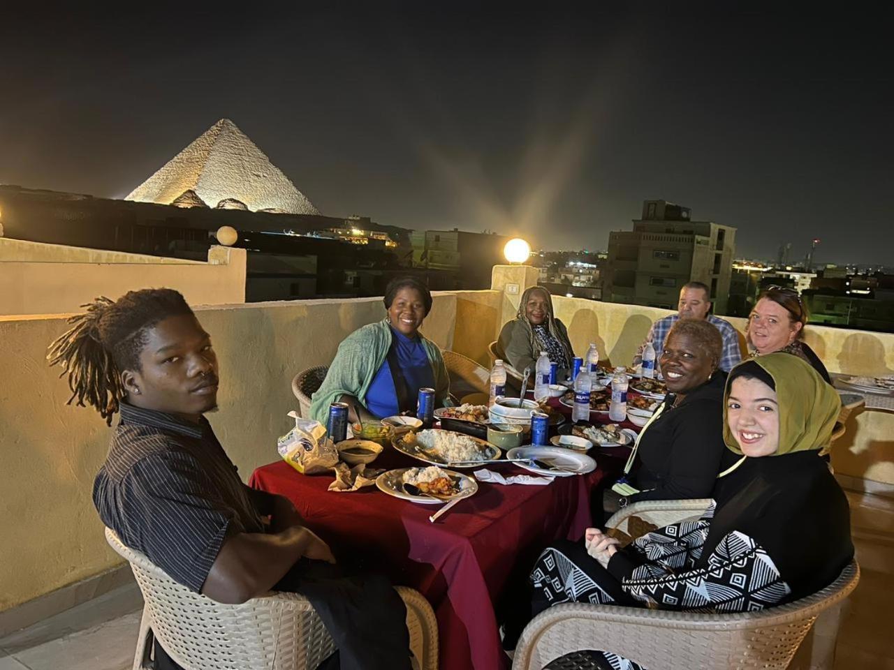 Grand Pyramid View Hotel Kafret el-Gabal Kültér fotó
